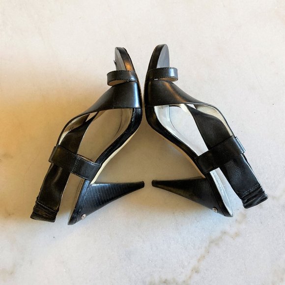 Michael Kors black leather sandals, cross over straps, high heel shoes / sandal - Picture 6 of 7